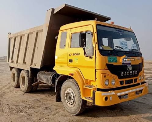 Trailers & Heavy Cargo Transportation — Land Logistics & Heavy Transportation